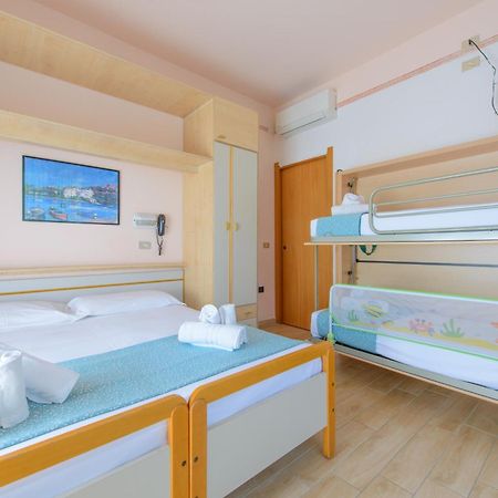 Hotel Colorado Rimini Zewnętrze zdjęcie