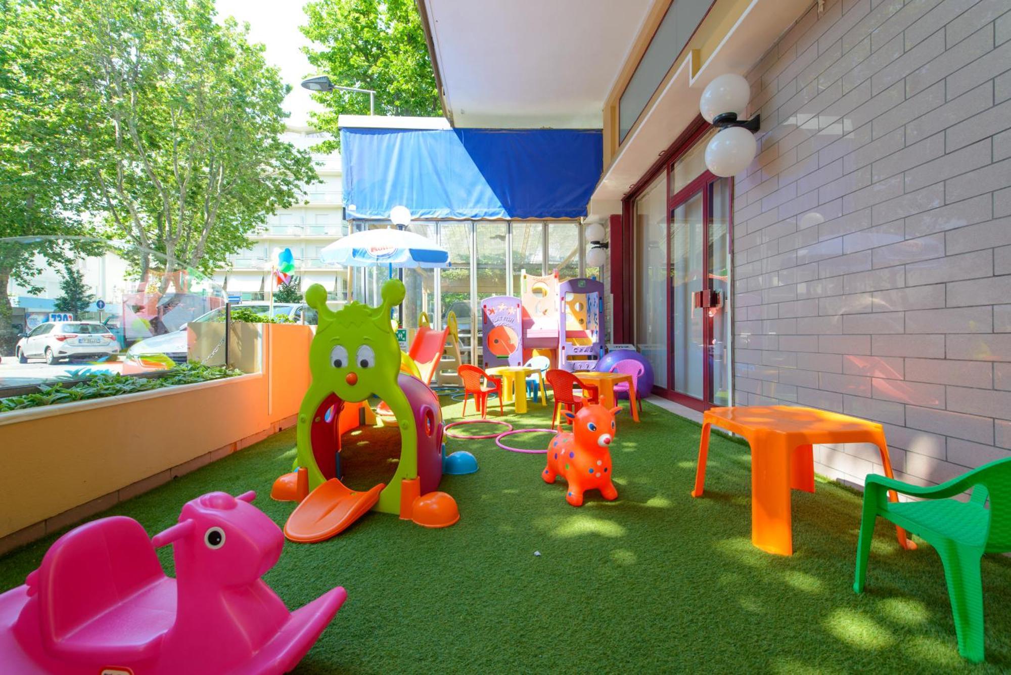 Hotel Colorado Rimini Zewnętrze zdjęcie