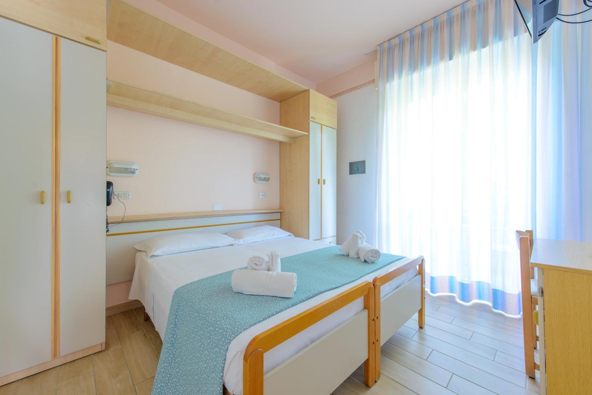 Hotel Colorado Rimini Zewnętrze zdjęcie